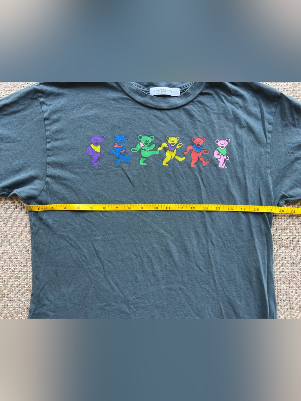 Daydreamer Grateful Dead Graphic Tee Size M Vintage Style Band Tee - Picture 2 of 6